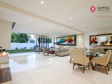 Casa de lujo moderna con jardín fracc. Olivos residencial, zona real.