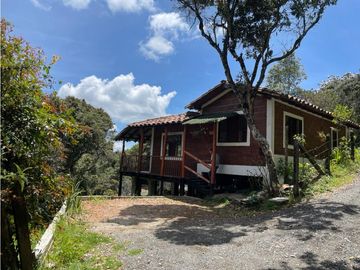VENTA FINCA EN SANTA ELENA