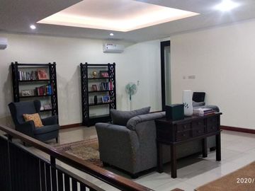 For Sale / Rent 5BR Beautiful Urban House at Tebet
