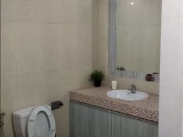 For Sale / Rent 5BR Beautiful Urban House at Tebet