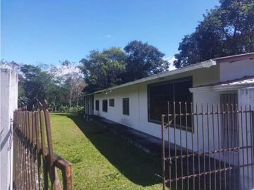 VENDO CASA Y 2160M2 TITULADO POTRERILLOS