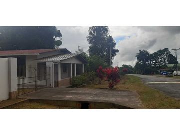 VENDO CASA Y 2160M2 TITULADO POTRERILLOS