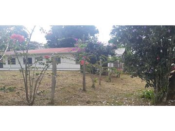 VENDO CASA Y 2160M2 TITULADO POTRERILLOS