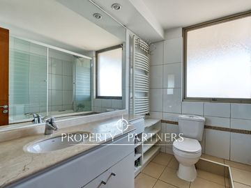 En precio! Gran departamento con vistas.