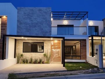 CASA EN PREVENTA CAÑADAS DEL ARROYO 3RA SECCION
