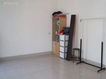 Dijual Murah Rumah Cantik VBR pakuwon indah Classic Surabaya