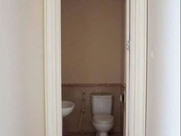 Dijual Murah Rumah Cantik VBR pakuwon indah Classic Surabaya