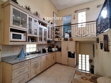 Rumah Kokoh 2 Lantai Dan Basement Di Perumahan Bintaro Jak Sel