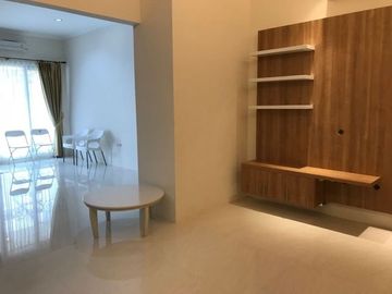 Rumah 2 lantai, SHM, Semi Furnished, One Gate System, Cinere Delta Residence