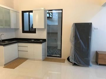 Rumah 2 lantai, SHM, Semi Furnished, One Gate System, Cinere Delta Residence