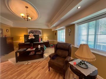 VENTA PRECIOSA RESIDENCIA EN FRAC. ARBOLEDAS  SANTA ELENA PACHUCA