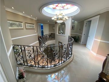 VENTA PRECIOSA RESIDENCIA EN FRAC. ARBOLEDAS  SANTA ELENA PACHUCA