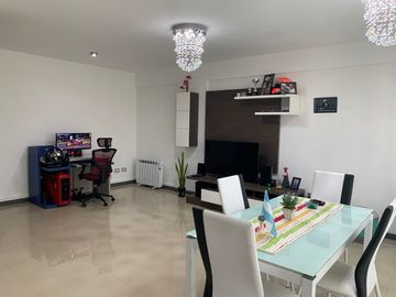 Semipiso en venta en Lanus Oeste