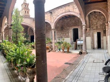 VENDO CASA MORELIA CENTRO HISTORICO