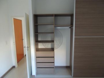 Amplio departamento 2 ambientes a la venta - Villa Crespo