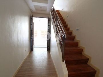 PH1001 Townhouse for Sale in Kamias at 18.5M