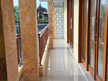 VILLA 2 LANTAI DI TIRTA AKASA SANUR DENPASAR