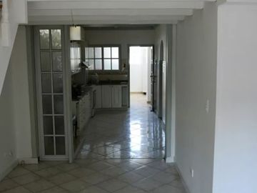 Departamento Tipo Casa en venta en Ituzaingo Norte