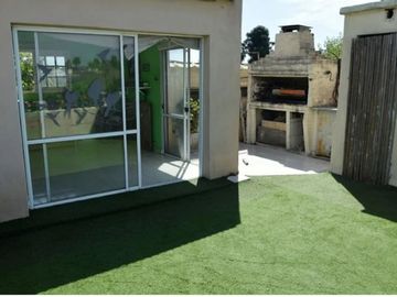 Departamento Tipo Casa en venta en Ituzaingo Norte