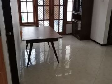 DIJUAL CEPAT RUMAH di Sukomanunggal Jaya - Sby barat *TN