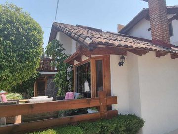 MAGNIFICA CASA ESTILO VALLESANO EN VENTA
