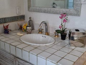 MAGNIFICA CASA ESTILO VALLESANO EN VENTA