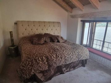 MAGNIFICA CASA ESTILO VALLESANO EN VENTA