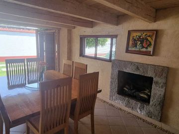 MAGNIFICA CASA ESTILO VALLESANO EN VENTA