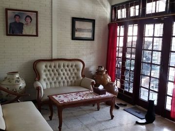 Rumah Rungkut asri shm 4 Kt 2 M negoo