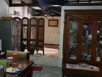 Rumah Rungkut asri shm 4 Kt 2 M negoo