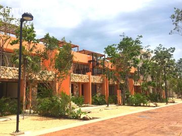 Duplex Garden en Planta Baja en Tulum entrega Otoño 2025