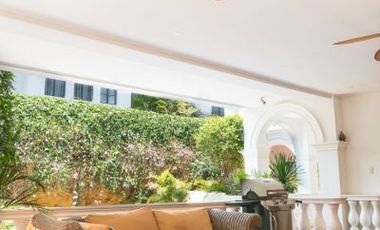 **tenant/buyer only** 8BR HOUSE AND LOT WITH SWIMMING POOL IN BEL AIR VILLAGE 3