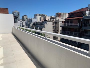 3 amb Gran Balcón Piso Alto Villa Urquiza !!