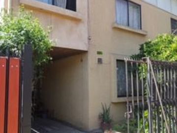 Casa en Venta en Calle Santiago Arcos, Peñaflor