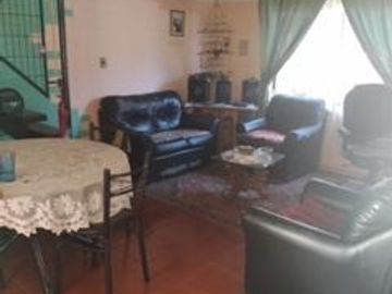Casa en Venta en Calle Santiago Arcos, Peñaflor