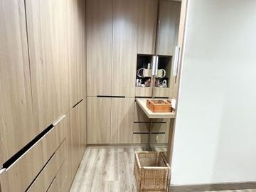DIJUAL APARTEMEN THE SMITH ALAM SUTERA 2BR FULLY FURNISHED