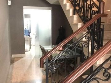 Rumah diJual di Pondok Indah, Jakarta Selatan. Rumah Cantik