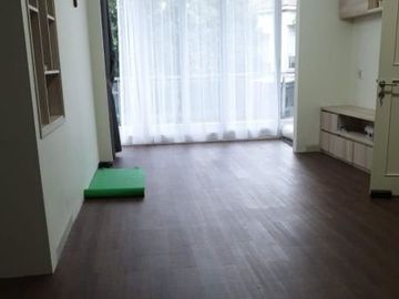 DIJUAL RUMAH BAGUS MODERN SIAP HUNI DI CHALCEDONY PHG GADING SERPONG
