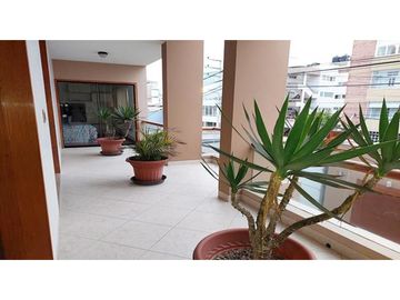 Casa de Playa 3 Pisos en Venta - Lambayeque - Pimentel