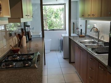 Departamento en Venta en Condominio Bosques de la Pirámide - Ciudad Empresarial - Paperchase - Colegio Saint George