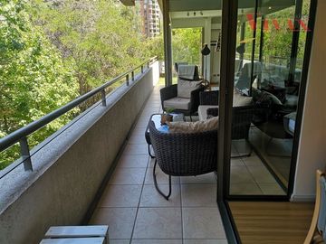 Departamento en Venta en Condominio Bosques de la Pirámide - Ciudad Empresarial - Paperchase - Colegio Saint George
