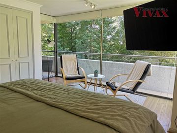 Departamento en Venta en Condominio Bosques de la Pirámide - Ciudad Empresarial - Paperchase - Colegio Saint George