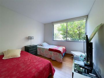 Departamento en Venta en San Carlos de Apoquindo, Carlos Peña