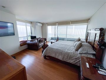 Departamento en Venta en San Carlos de Apoquindo, Carlos Peña