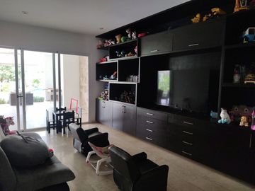 Casa de Lujo en Venta o Renta en Juriquilla Querétaro Villas del Mesón