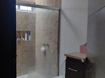 Casa de Lujo en Venta o Renta en Juriquilla Querétaro Villas del Mesón