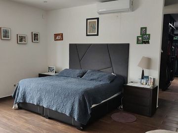 Casa de Lujo en Venta o Renta en Juriquilla Querétaro Villas del Mesón