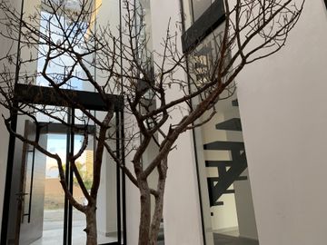 CASA EN VENTA LOMAS DE ANGELOPOLIS II , EN PARQUE VARSOVIA.