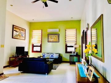 Furnished Huose for SALE with 4 Bedroom and Swimming Pool in Angeles City Near Clark