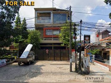 Di Jual Gedung Perkantoran dan Rumah Luxury 12 Kamar di Jl. Moh. Toha Bandung